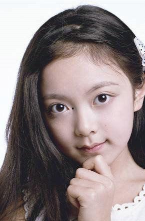 周俊河个人资料,才华横溢的青年才俊，引领时代潮流的领军人物